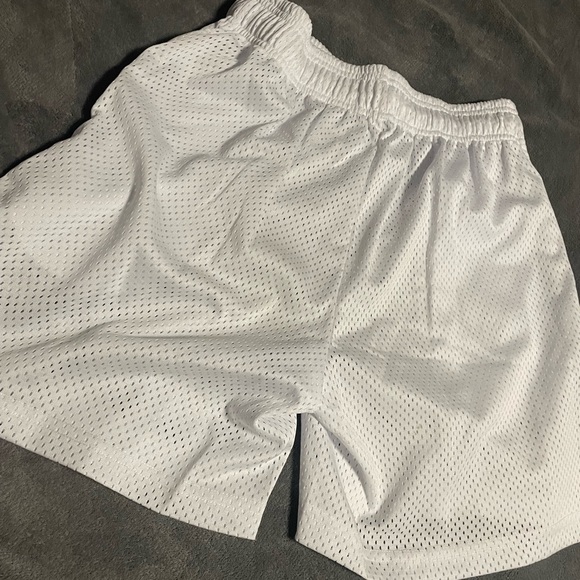 Eric Emanuel White and Purple Mesh Shorts - Picture 4 of 4